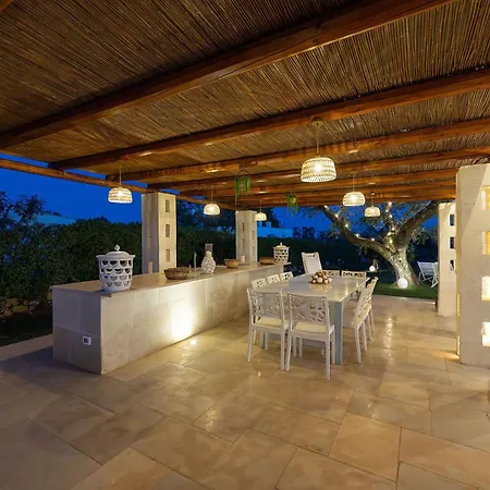Trulli Le Pupe 12 Villa